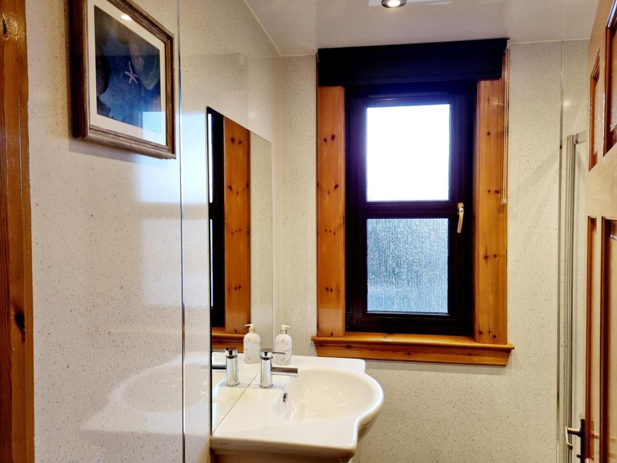 Inverness City 3 Bedroom House Free Parking Exterior foto